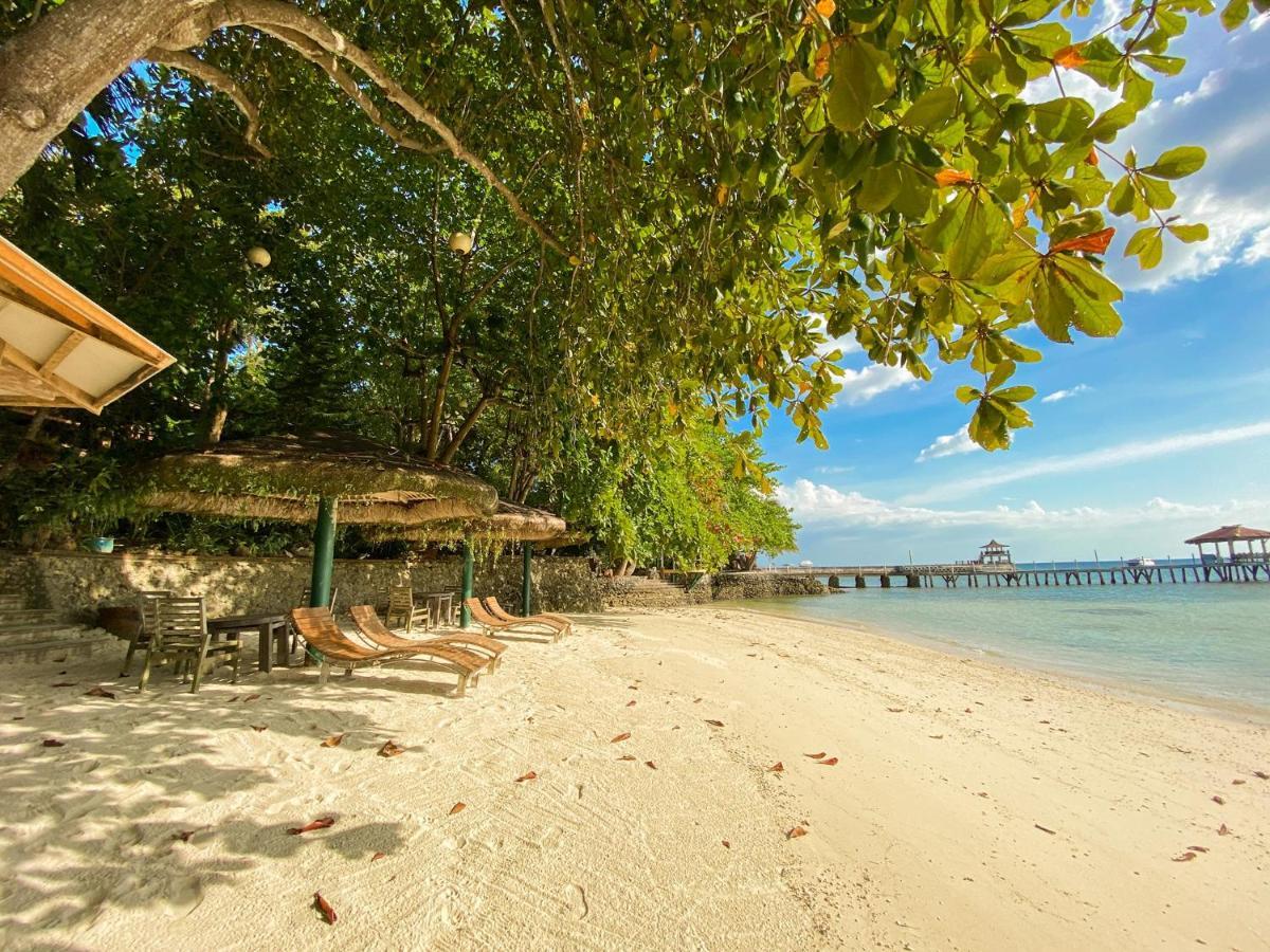 Hotel Chema'S By The Sea Samal Exteriér fotografie