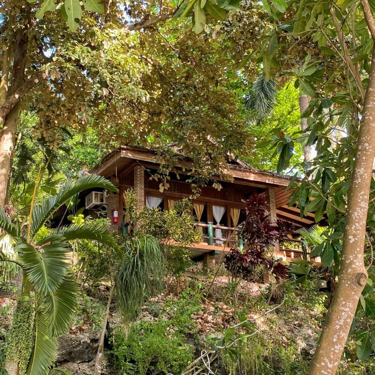 Hotel Chema'S By The Sea Samal Exteriér fotografie