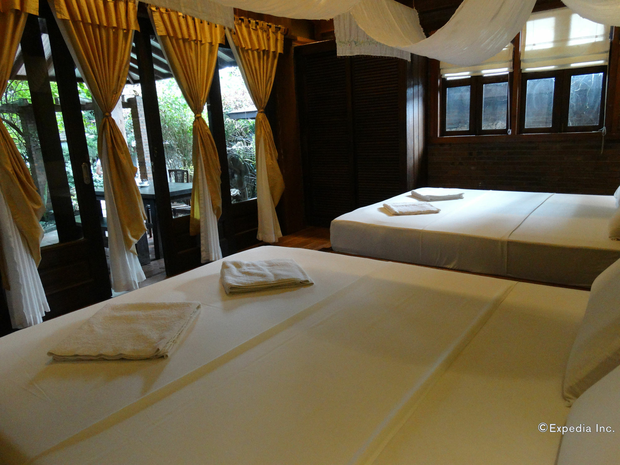 Hotel Chema'S By The Sea Samal Exteriér fotografie